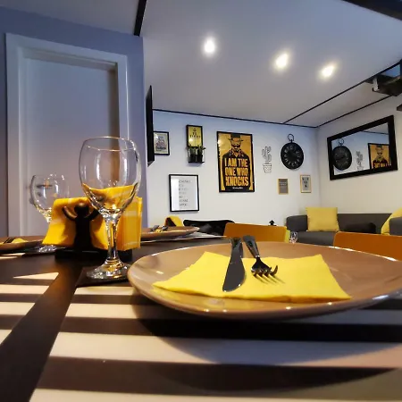 Old Town Studio - Yellow