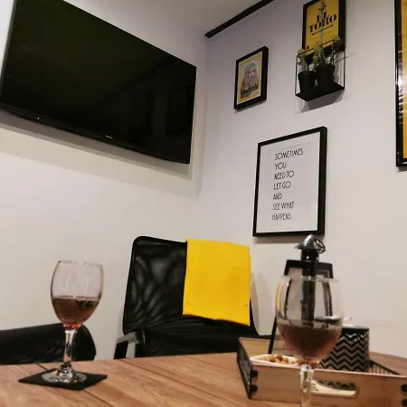 Old Town Studio - Yellow *