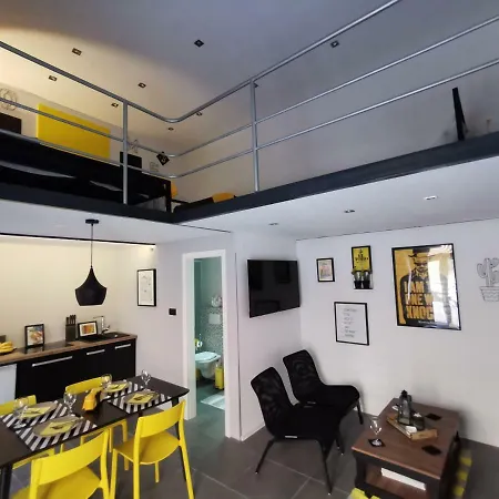 Old Town Studio - Yellow *